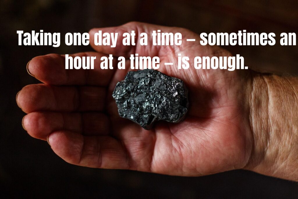 100 Short Messages for Someone Going Through a Hard Time